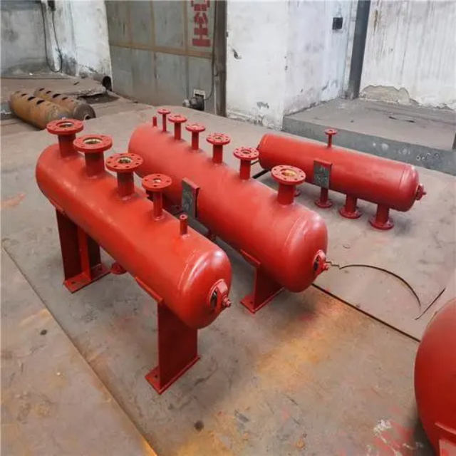 北安分集水器安装高度